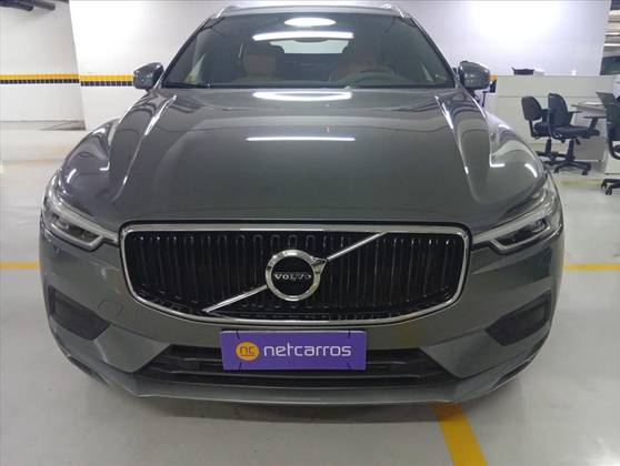 VOLVO XC60 2.0 T5 GASOLINA MOMENTUM AWD GEARTRONIC VOLVO XC60 2.0 T5 GASOLINA MOMENTUM AWD GEARTRONIC